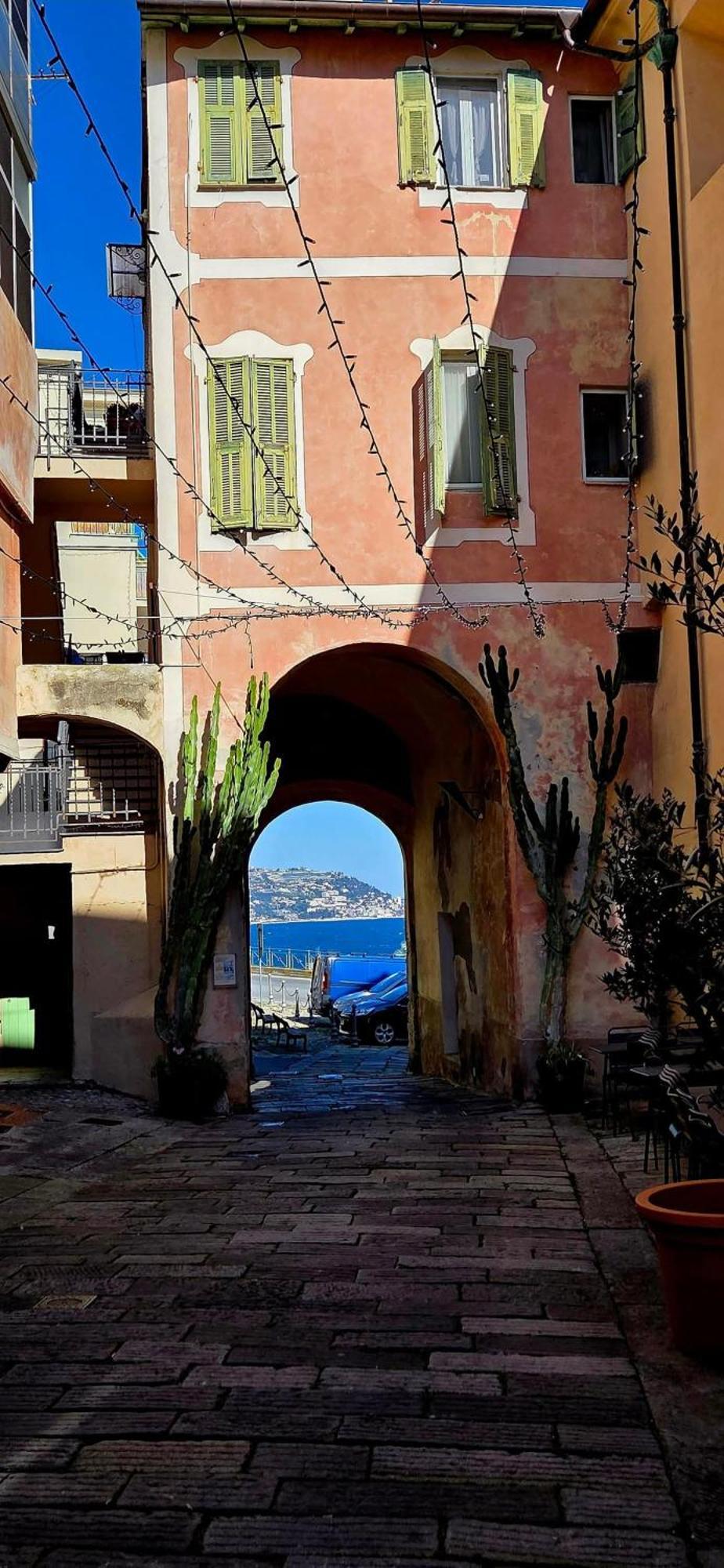 Casa Norida Panzió Bordighera Kültér fotó